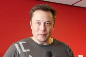 Elon Musk vi&scaron;e ne skuplja novac za Neuralink