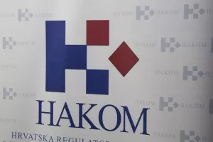 HAKOM: Rastu prihodi od po&scaron;tanskih usluga
