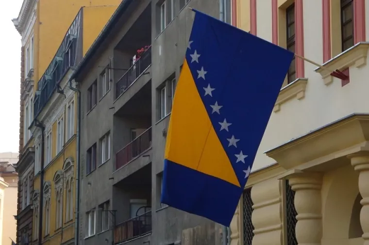 Gornji Rahić kod Brčkog: Ugostitelj opijao pa pljačkao goste