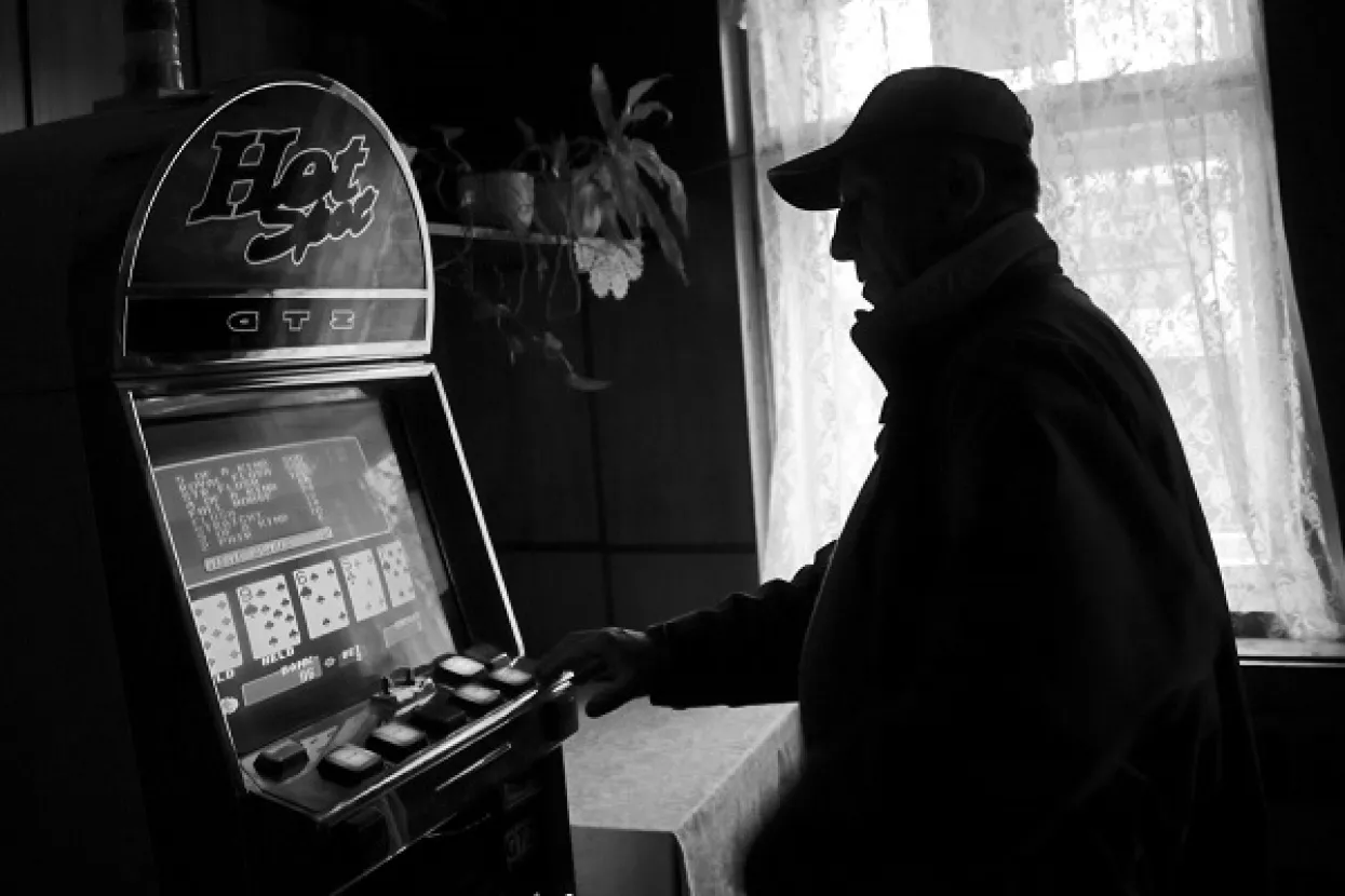Biv&scaron;a ovisnica tuži casino i proizvođača poker aparata jer su svjesni da su im automati zarazni