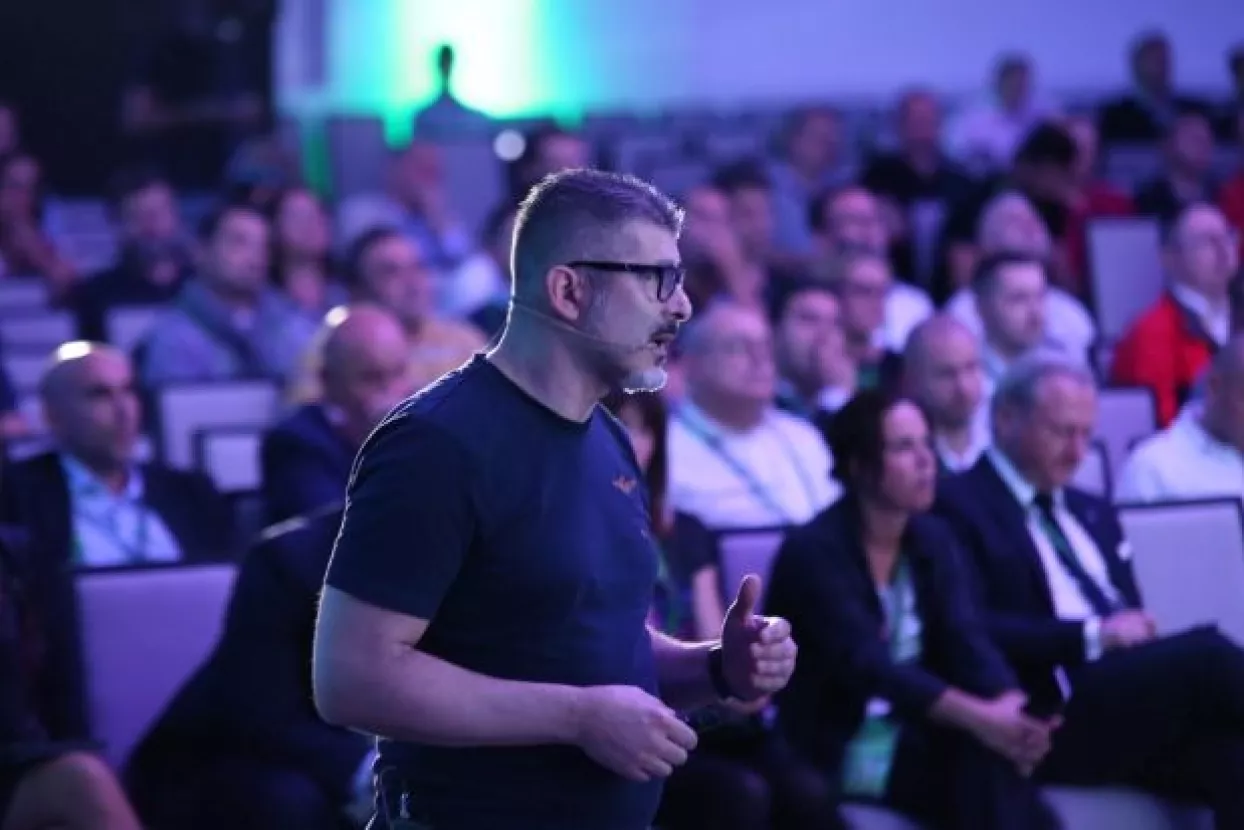 'Challenge the Future': Trodnevna Combis konferencija započela analizom socijalnih mreža