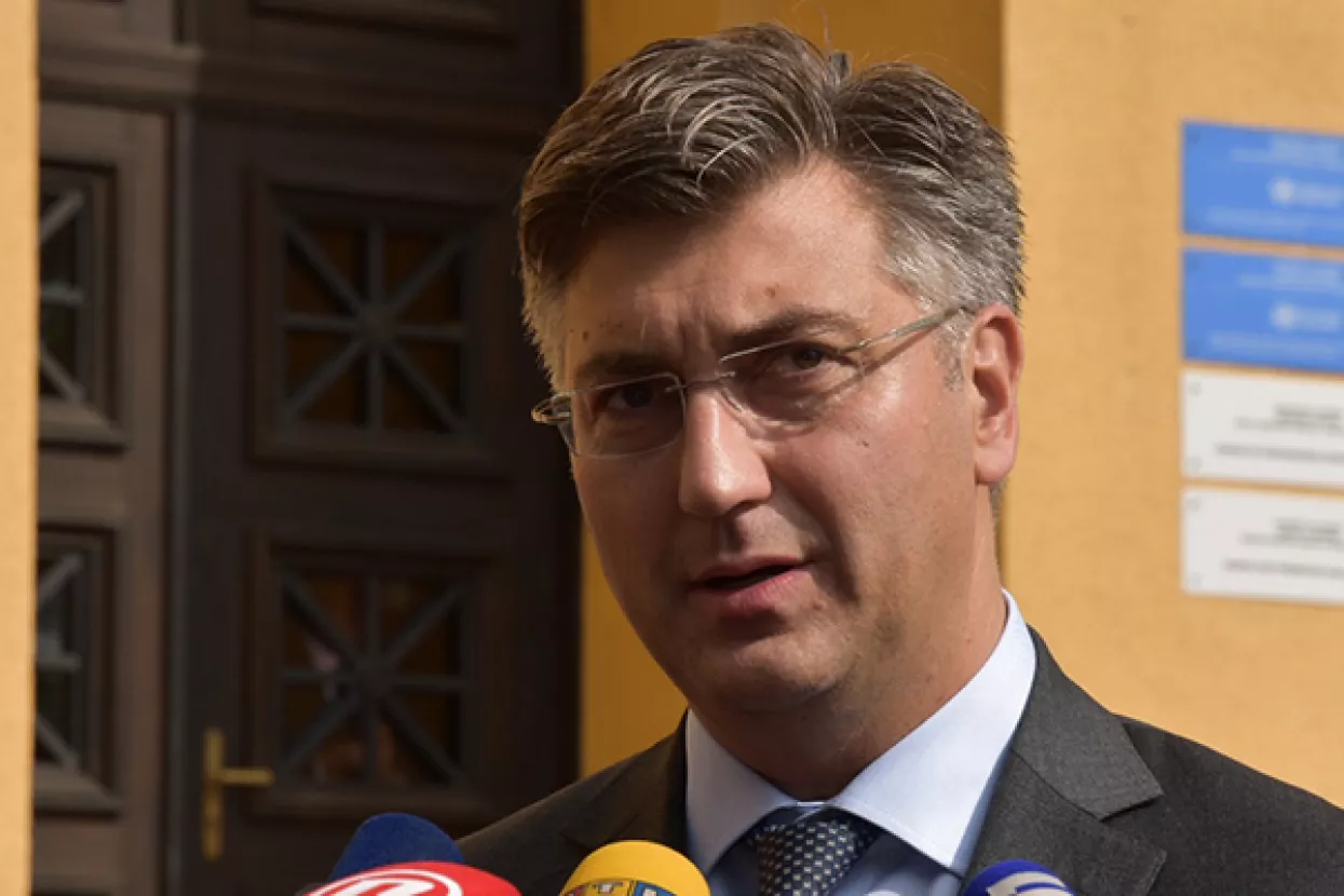 Ambienta: Plenković poželio da se izvozi &scaron;to vi&scaron;e gotovih proizvoda, a &scaron;to manje drvne sirovine