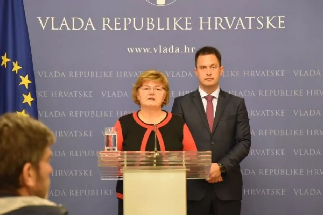 Ministarstvo za demografiju i UNICEF novim programom protiv siroma&scaron;tva i nasilja nad djecom