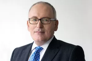 Timmermans: Sve &scaron;to mogu učiniti da se rije&scaron;i spor ja ću učiniti