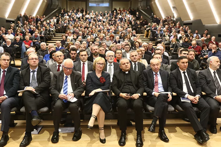 'Ptica zvana KOS': Pazite da ne postanete klerofa&scaron;isti, udruženi ratni zločinci