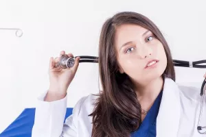 Žene koje rade noću vi&scaron;e izložene karcinomu, posebno medicinske sestre