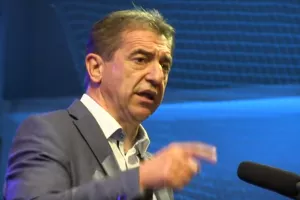 Milinović: Hrvatska politika treba skinuti masku s lica i maknuti pla&scaron;t&nbsp;s javnih natječaja
