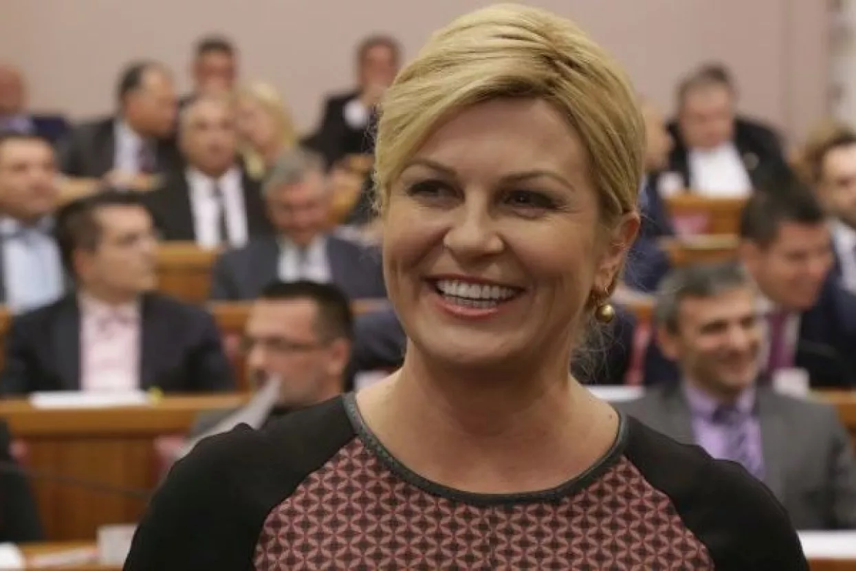 Grabar-Kitarović: Dijalog treba voditi 'tihom diplomacijom'; Pahor: Presudu potrebno implementirati