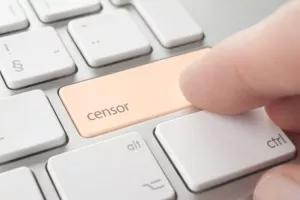 Hrvatska kreće u regulaciju 'nepoželjne komunikacije' na internetu