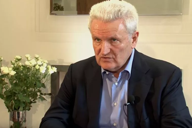 U prvom vlogu Todorić se požalio: Svi misle da ležim na parama