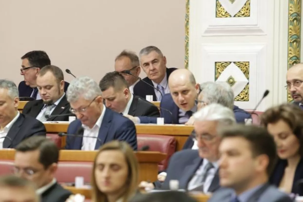 Beus Richembergh traži psihijatrijsko vje&scaron;tačenje za 'žrtvu paljbene skupine u Saboru' Glasnovića