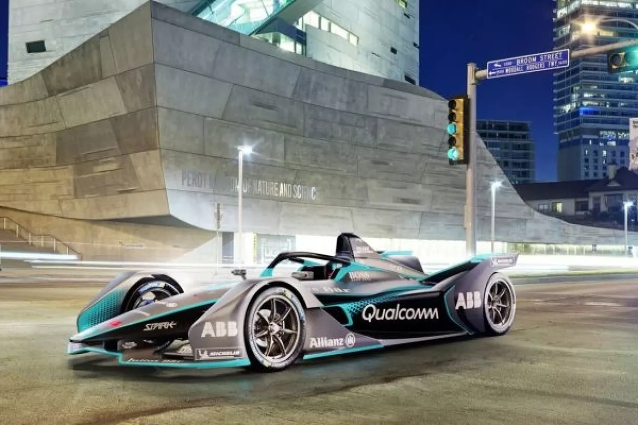 VIDEO: Formula E otkrila nekoliko sitnica o futuristički redizajniranom bolidu