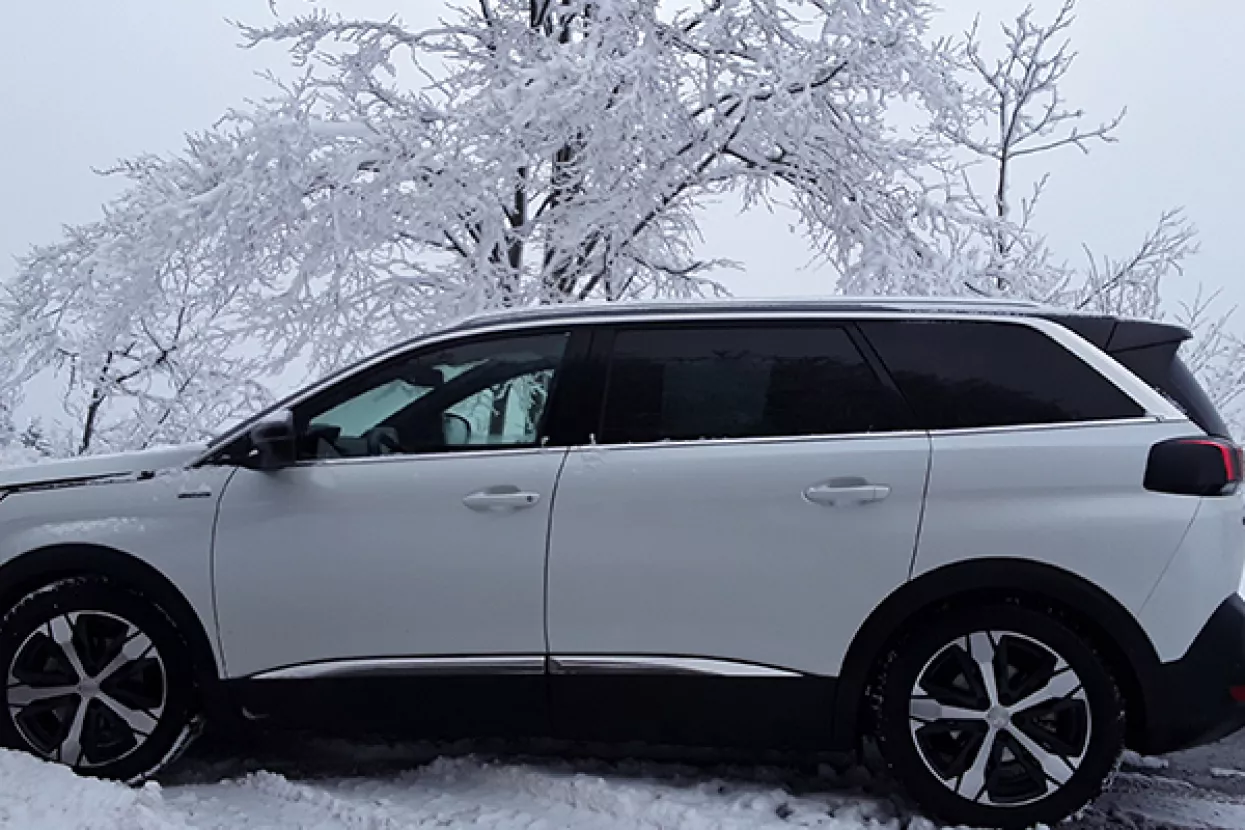 Test: Peugeot 5008 - Auto lavljeg srca za prijevoz menadžere, obitelji i tereta