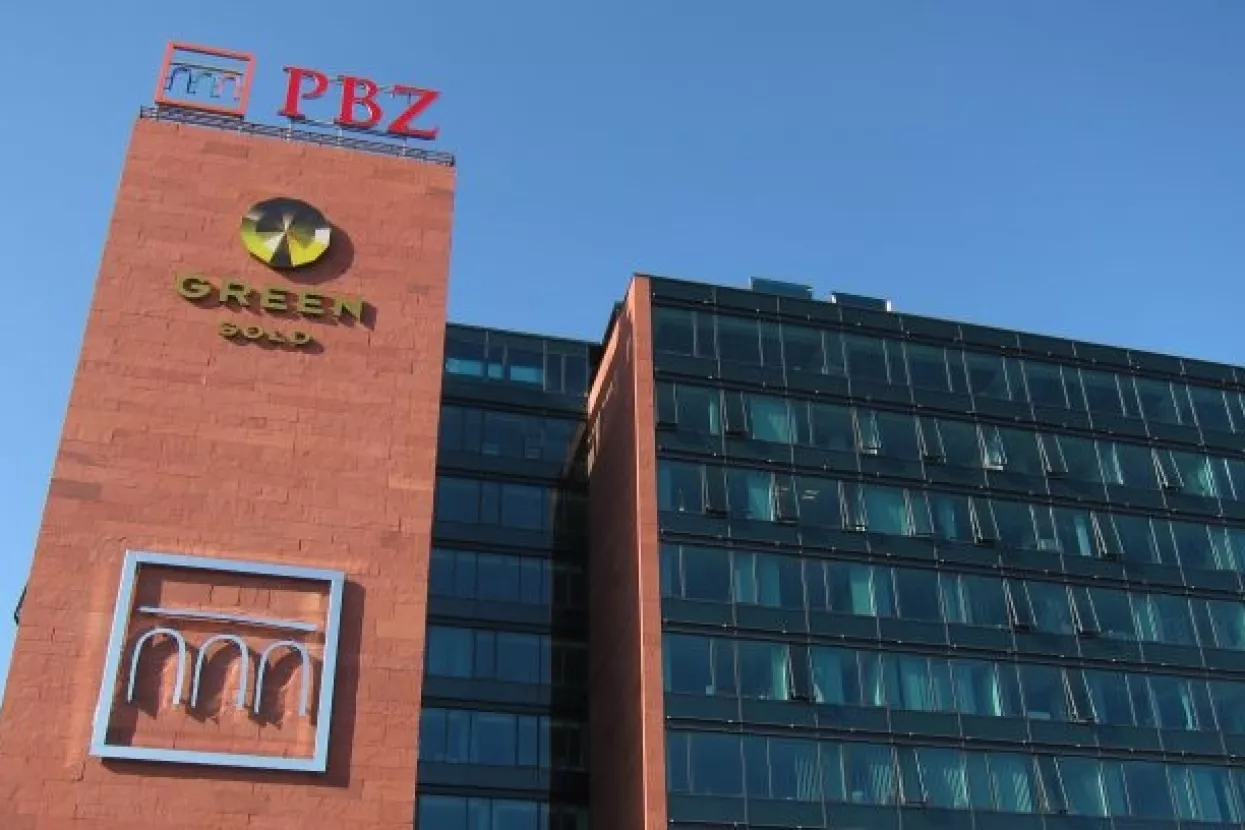 Dobit PBZ-a lani 10 posto manja nego 2016.; Uprava predlaže isplatu 15,19 kuna dividende po dionici