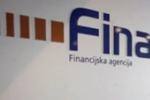 Fina u Splitu instalirala samoposlužnu mjenjačnicu