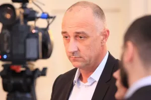 Vrdoljak: HNS podržava Peru&scaron;ko i Weber