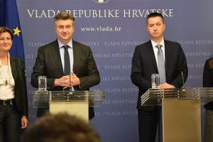 Potvrđeno imenovanje Peru&scaron;ka i Weber