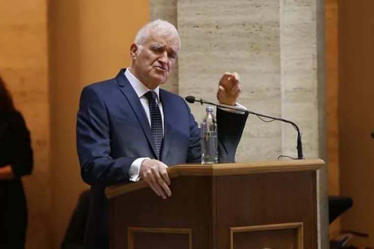 Suočavanje s pro&scaron;lo&scaron;ću: Kusić - ljevica i desnica 'hvale' dokument koji nije idealan, ali je realan