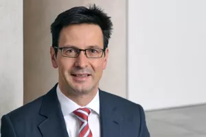 Direktor njemačkog RWE-a te&scaron;ko ozlijeđen u napadu kiselinom