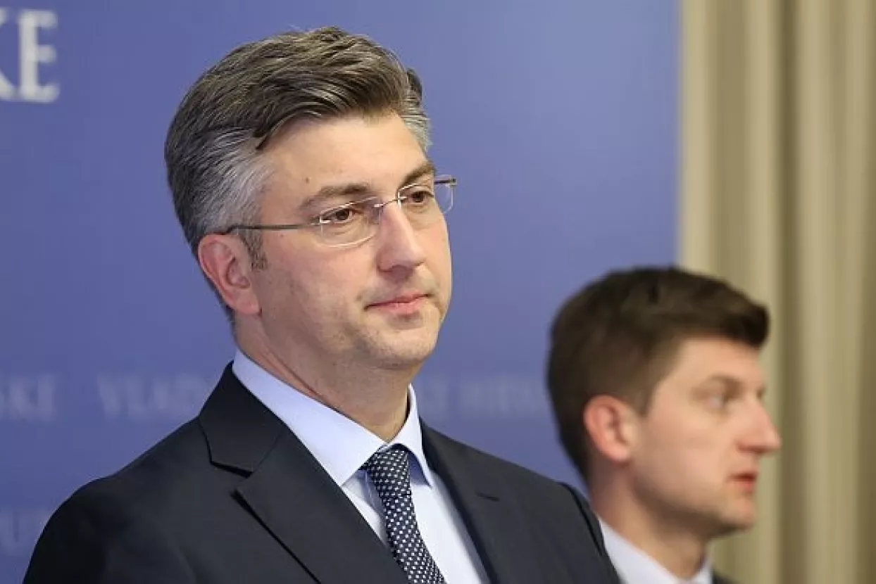 Plenković o izvje&scaron;ću Komisije: Vladi je vi&scaron;e nego jasna važnost 'magičnog trokuta'