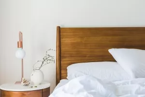 Pospremanje kreveta donosi vi&scaron;e &scaron;tete nego koristi