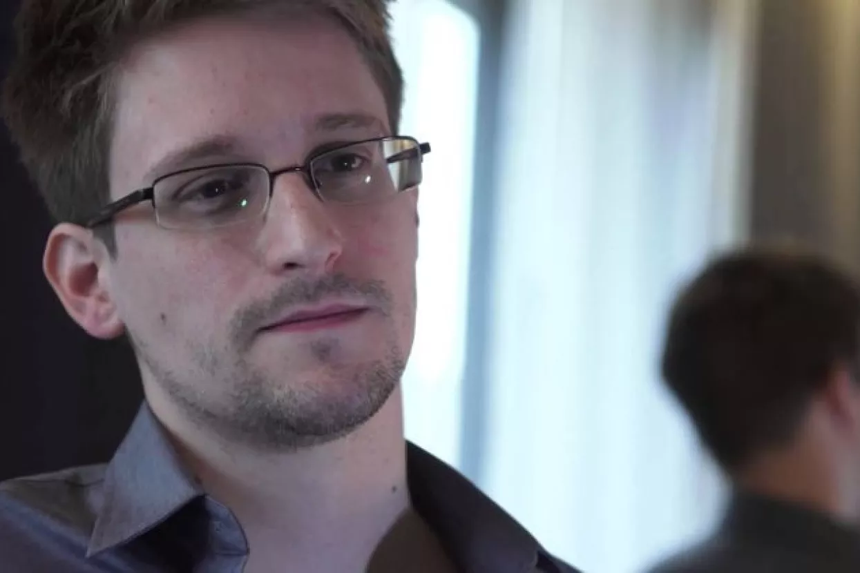 Snowden o 'najuspje&scaron;nijoj obmani': Facebook je alat za nadzor rebrandiran u dru&scaron;tvenu mrežu
