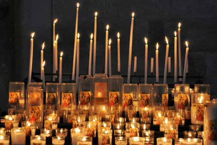Europa postaje postkr&scaron;ćanska: Vjerski identitet sve manje se prenosi s roditelja na djecu