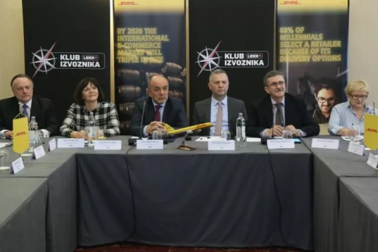 VIDEO: Baletne papučice, seksi &scaron;tikle i tange - Glasnovićevi darovi za zagovornike IK