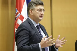 Plenković poručio oporbi: Propast će vam inicijativa opoziva Martine Dalić