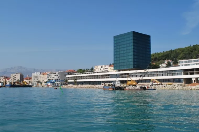 Biv&scaron;i radnici Hotela Marjan: Nisu isplaćene neto plaće i doprinosi u iznosu od 3 milijuna eura