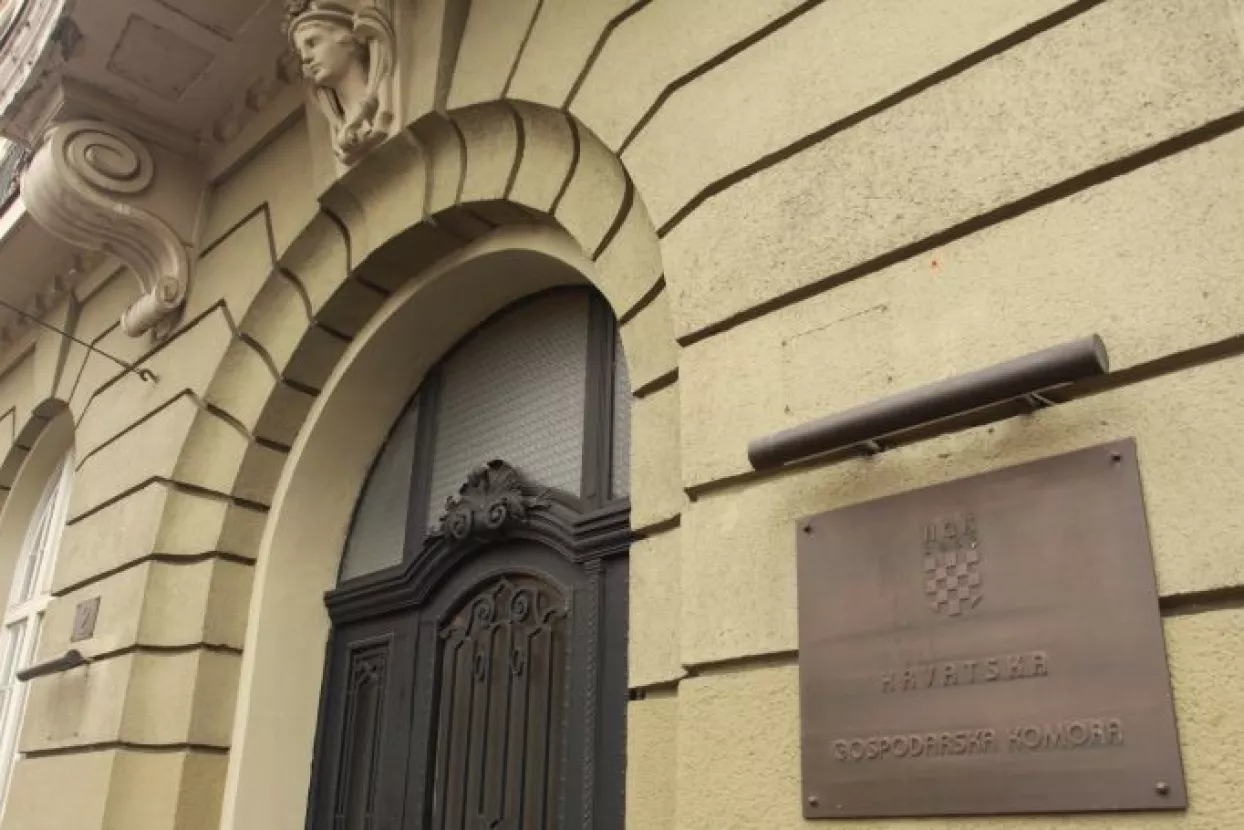 Unatoč &Scaron;e&scaron;eljevoj provokaciji, HGK otvara predstavni&scaron;tvo u Beogradu