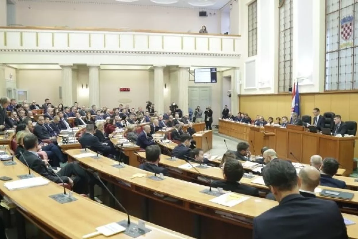 Oporba za SDP-ove dopune Ovr&scaron;nog zakona, Vlada sprema novi zakon