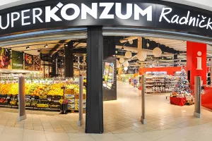 'Iz domaćih krajeva' - Konzum i klaster Mali hrvatski proizvođač nastavljaju suradnju