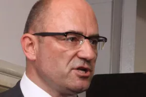 Brkić zanijekao da je pio kavu s Ronkom, poručio Bernardiću da su mu izvori nepouzdani