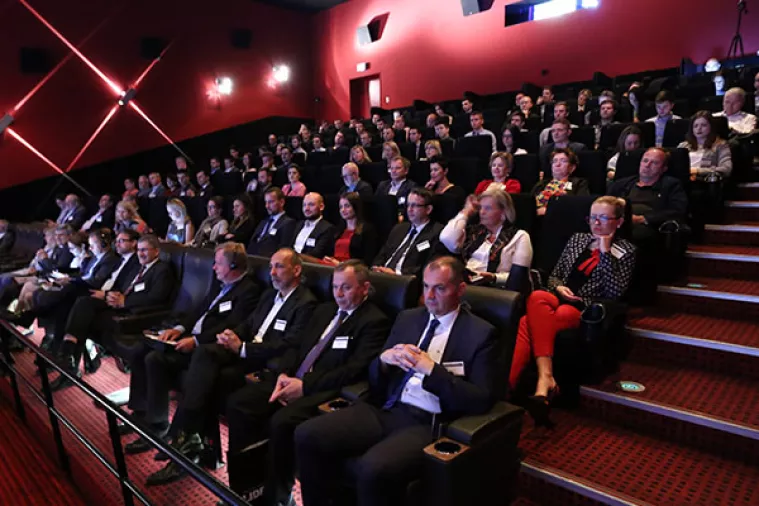 'Ili ćemo se prilagoditi ili ćemo biti žrtve revolucije': Započela je konferencija 4. industrijska revolucija
