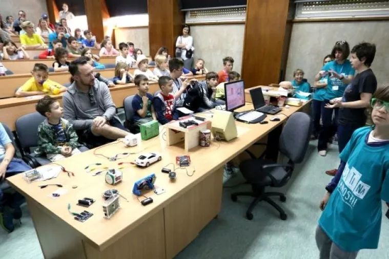 Institut Ruđer Bo&scaron;ković ugostio mlade zaljubljenike u znanost