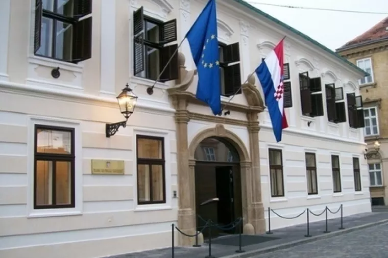 Kadroviranje: Vlada razrije&scaron;ila Dalić svih dužnosti, zamijenili je Horvat i Tolu&scaron;ić
