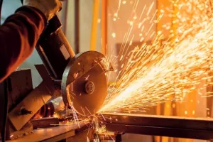 Rast aktivnosti u industriji eurozone najslabiji u vi&scaron;e od godinu dana