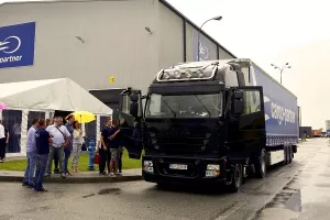 Vožnja kamiona, segwaya i Rimčevog Greypa na Danima otvorenih vrata Cargo-partnera