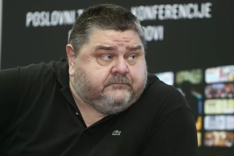 Eko Kvarner: Tko je pisao lex LNG? - strani dobavljač prodat će stari brod za 160 milijuna eura