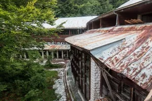 Zapu&scaron;tena, vandalizirana Vila izvor na Plitvičkim jezerima postaje znanstveno-edukacijski centar