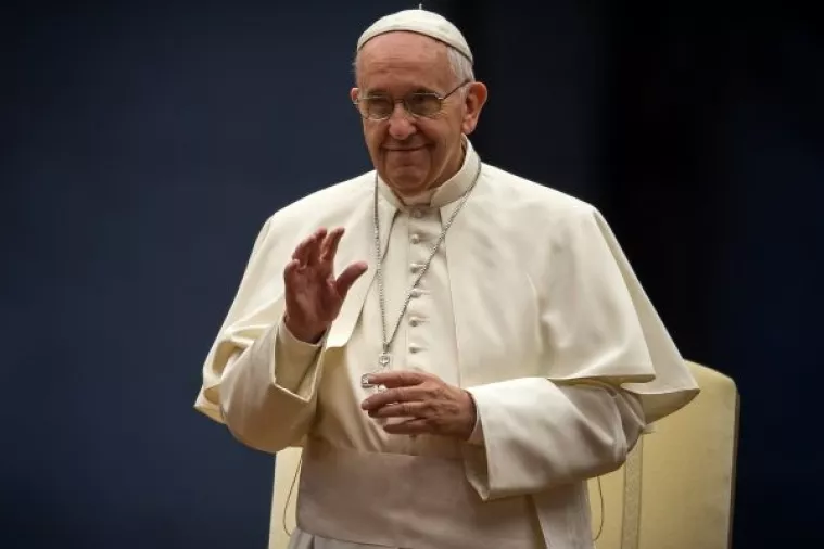 Papa usporedio neke pobačaje s 'eugenikom u bijelim rukavicama'