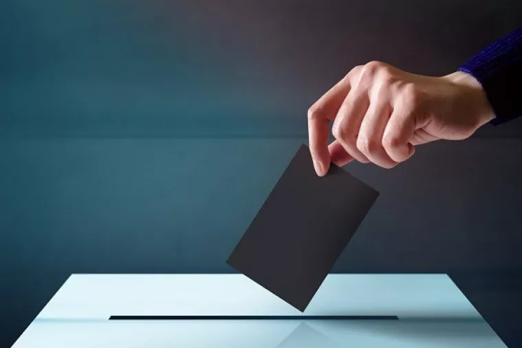 Birači obrazovaniji i informiraniji od izbornih apstinenata