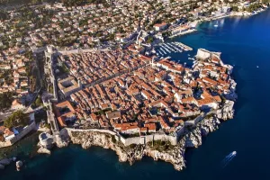 Mastercard: Turisti lani u Hrvatskoj potro&scaron;ili preko 9 milijardi eura, trećinu na smje&scaron;taj i hranu