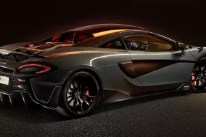 McLaren 600LT u lovu na Porsche 911 GT3 RS