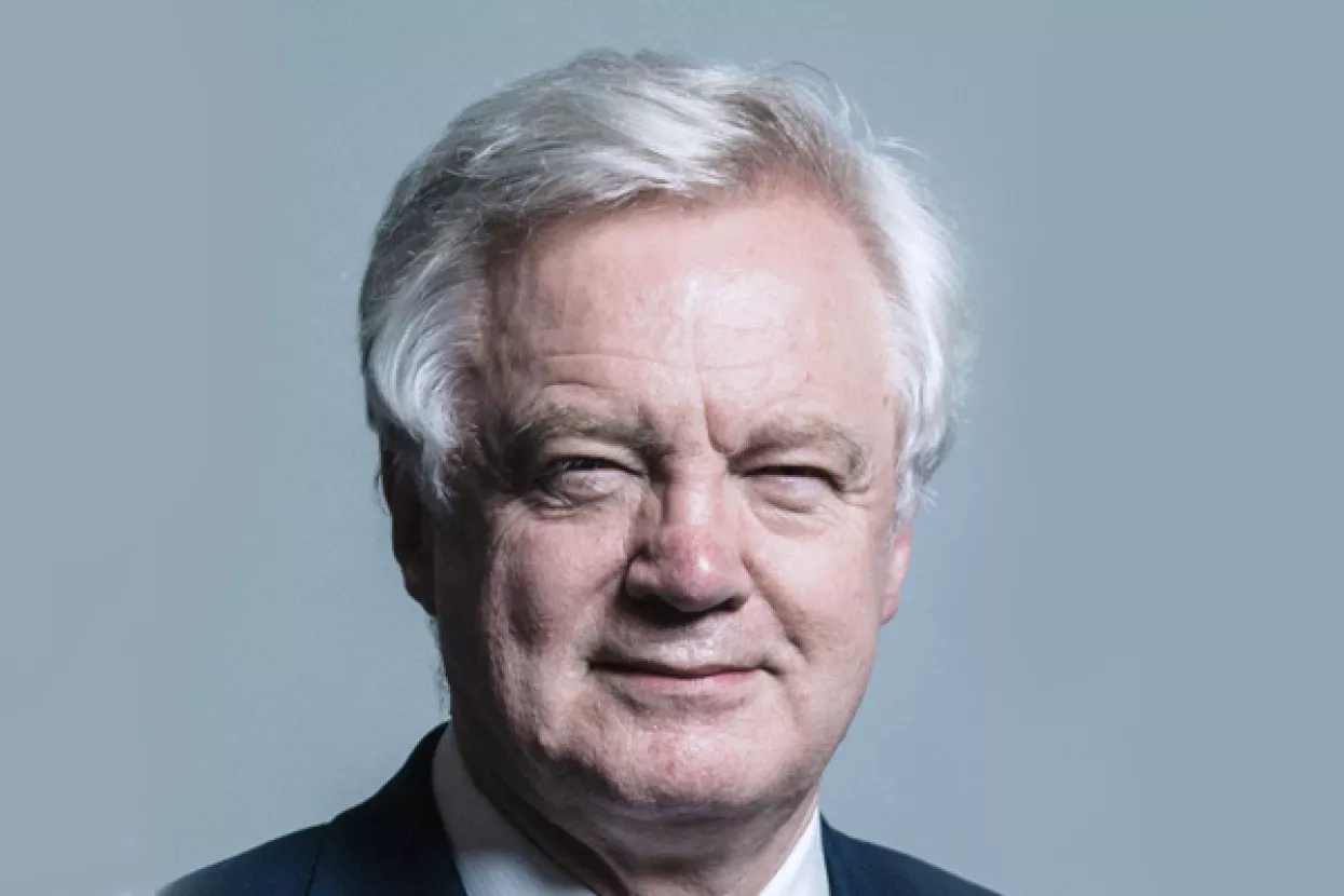 'Nevoljki sudionik' Davis odstupio s funkcije britanskog ministra za Brexit