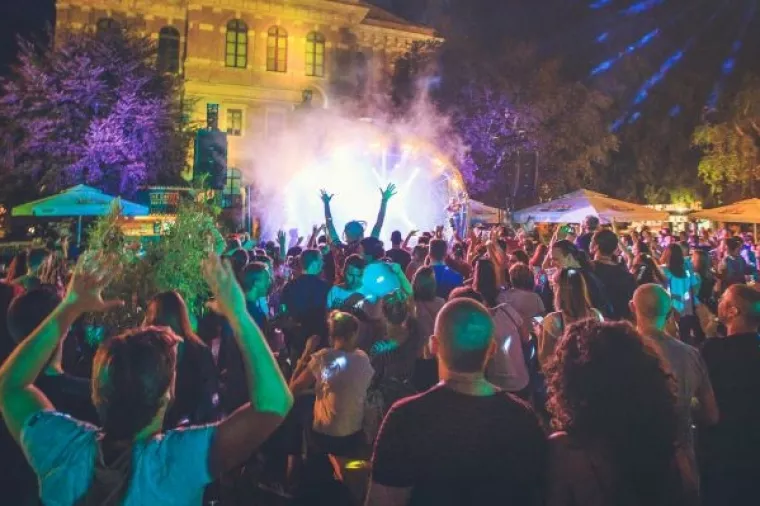 B and the Bops,&nbsp;Songkillersi i&nbsp;Psihomodo Pop&nbsp;u zavr&scaron;nici Foodballerke