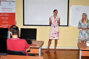 Anketa: Najveća gre&scaron;ka koju radimo u karijeri je zanemarivanje obrazovanja