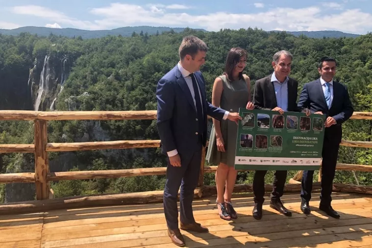 Zajednička ulaznica za Plitvice, Paklenicu, Velebit, Zavratnicu, Baraćeve &scaron;pilje - 300 kuna