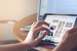 Digitalizacija &scaron;kola u godinu dana napredovala sa dvojke na četvorku